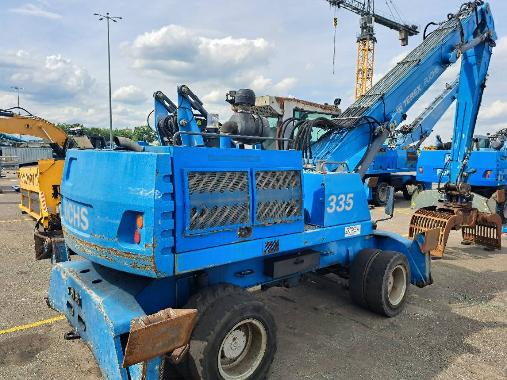Fuchs MHL335 + Grapple + Reman Engine - Excavator pentru manipulare de materiale: Foto 3 Fuchs MHL335 + Grapple + Reman Engine - Excavator pentru manipulare de materiale: Foto 3