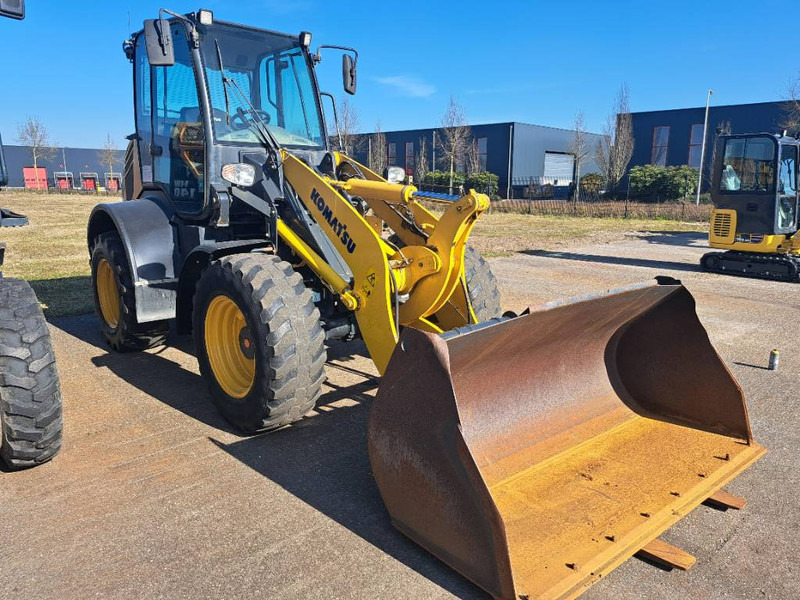 Komatsu WA100-8E0 - Încărcător frontal pe pneuri: Foto 2 Komatsu WA100-8E0 - Încărcător frontal pe pneuri: Foto 2