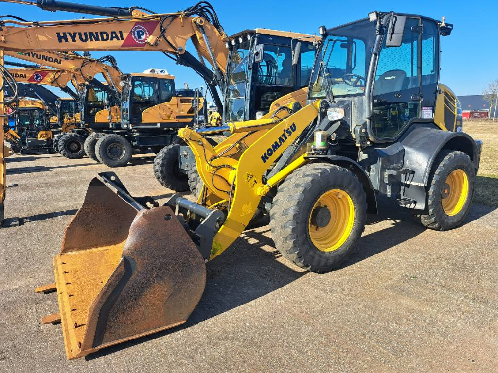 Komatsu WA100-8E0 - Încărcător frontal pe pneuri: Foto 2 Komatsu WA100-8E0 - Încărcător frontal pe pneuri: Foto 2