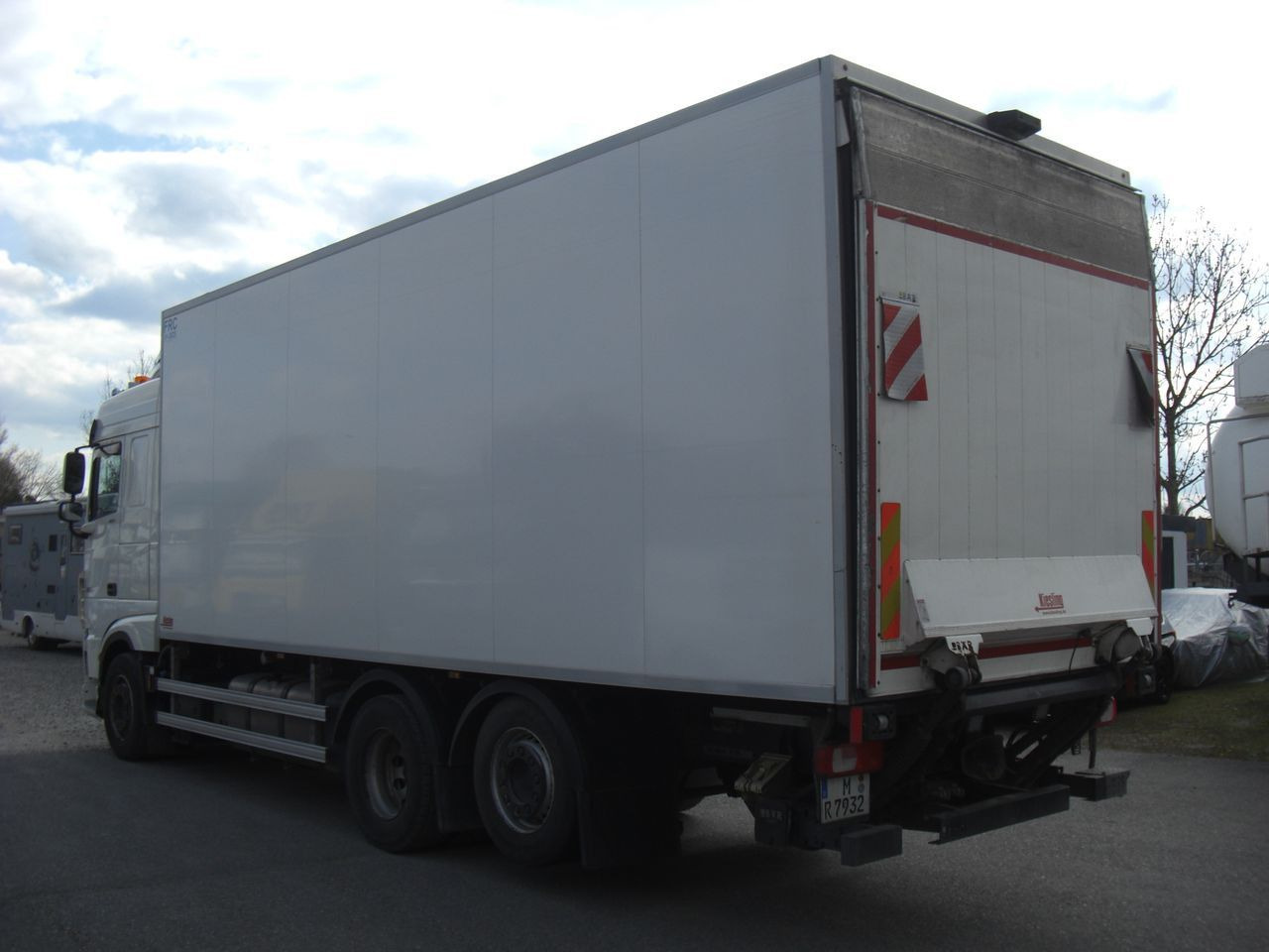 DAF XF480 FAR - Camion frigider: Foto 3 DAF XF480 FAR - Camion frigider: Foto 3