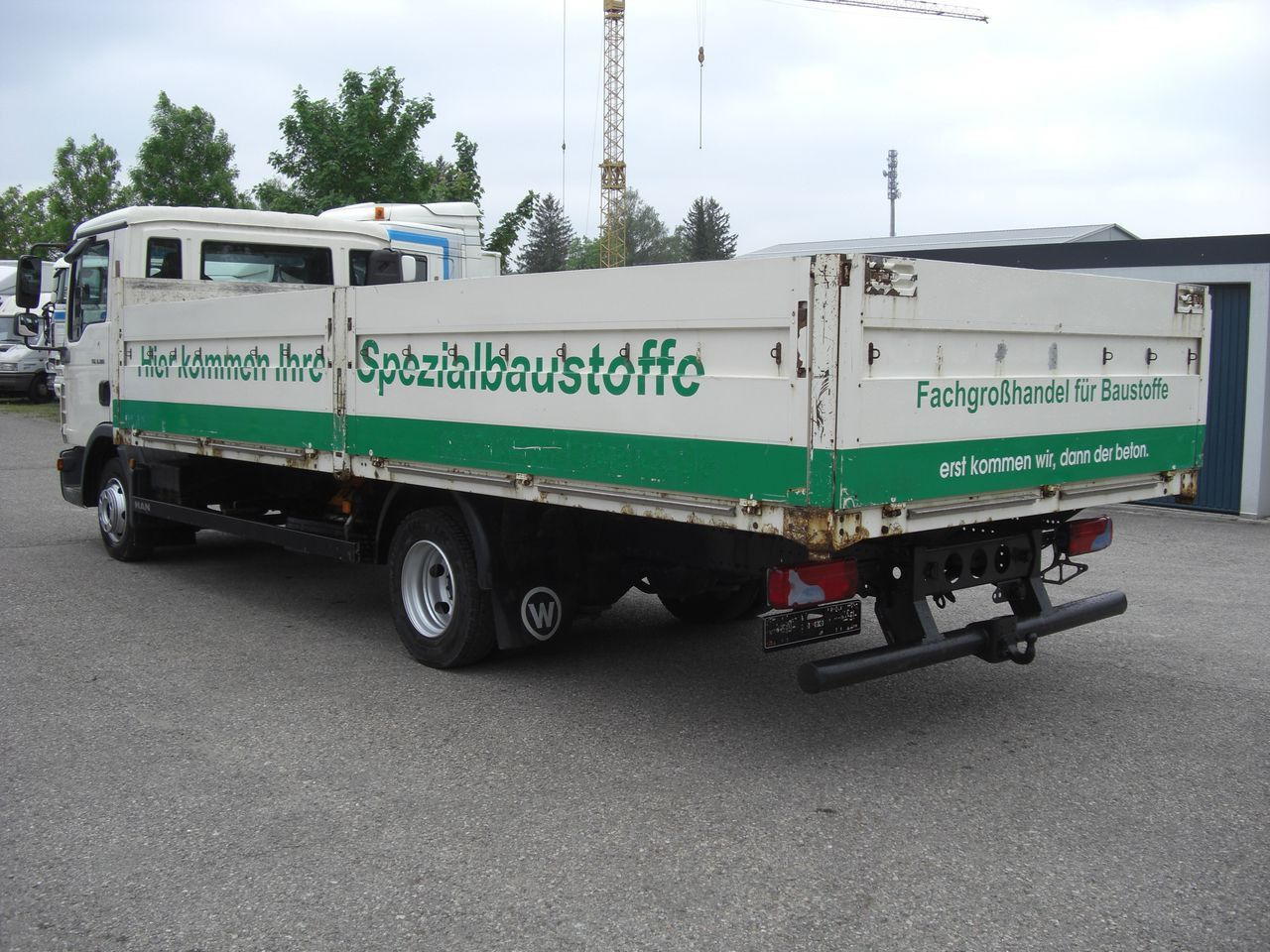 MAN 8180L Baustoffpritsche MAN 8180L Baustoffpritsche - Autoutilitară cu platformă: Foto 4 MAN 8180L Baustoffpritsche MAN 8180L Baustoffpritsche - Autoutilitară cu platformă: Foto 4