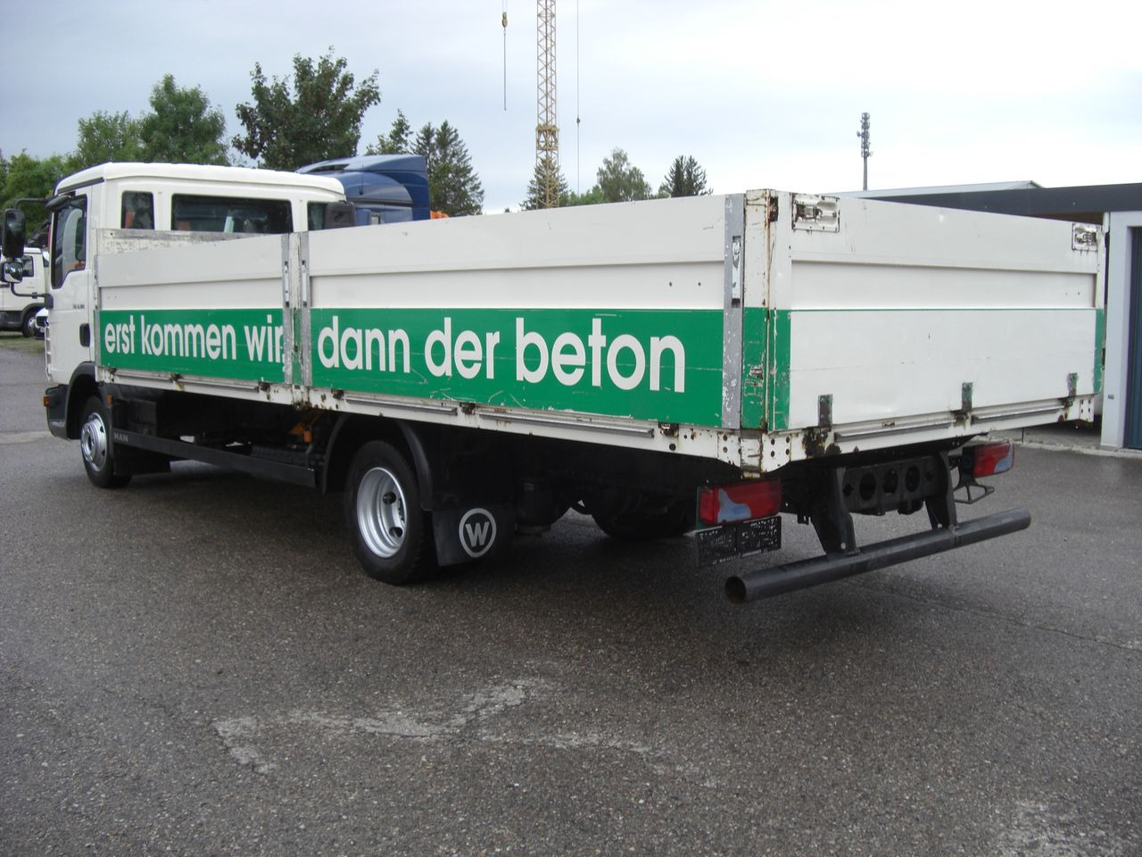 MAN 8180L - Camion platformă: Foto 4 MAN 8180L - Camion platformă: Foto 4