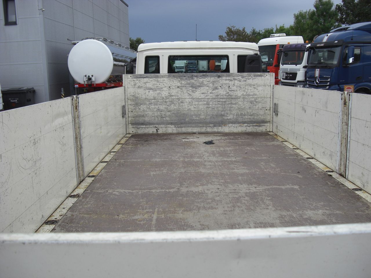 MAN 8180L Pritsche MAN 8180L Pritsche - Autoutilitară cu platformă: Foto 5 MAN 8180L Pritsche MAN 8180L Pritsche - Autoutilitară cu platformă: Foto 5