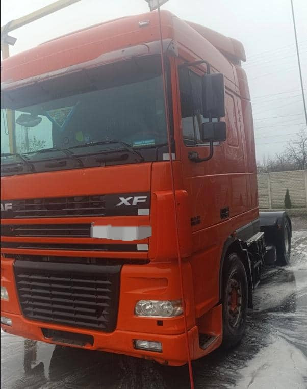 DAF XF 95 - Cap tractor: Foto 3 DAF XF 95 - Cap tractor: Foto 3