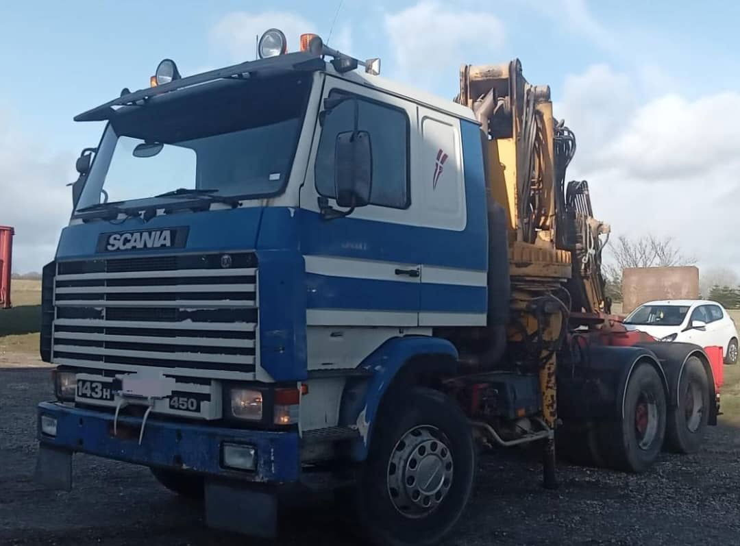 Scania R143-450 V8 Tractor unit with crane - Cap tractor: Foto 2 Scania R143-450 V8 Tractor unit with crane - Cap tractor: Foto 2