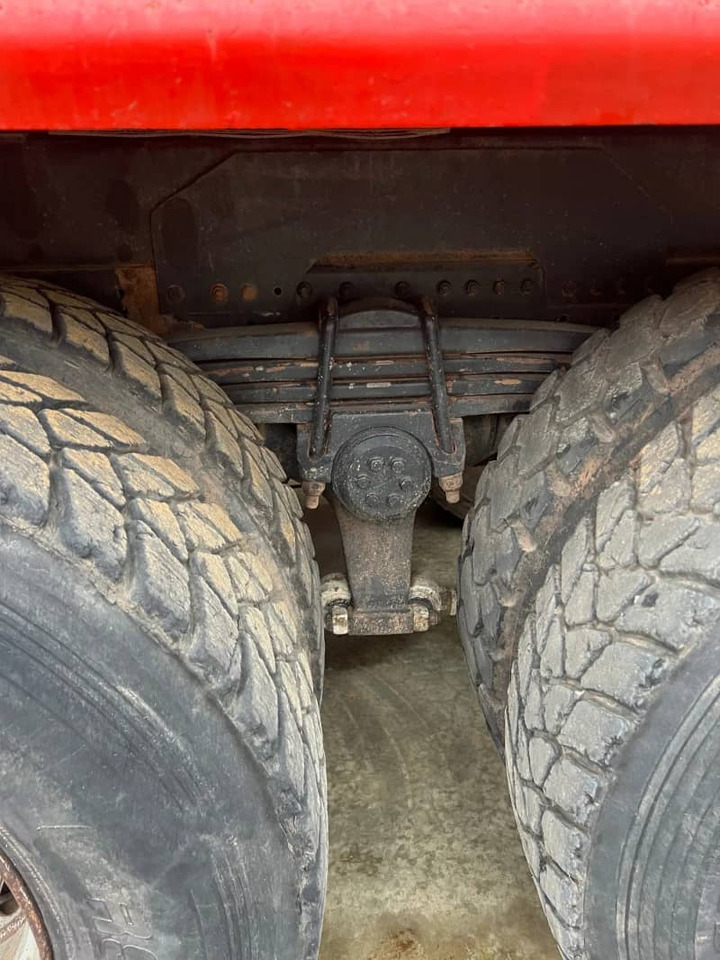 MAN 35.414 - Camion basculantă: Foto 4 MAN 35.414 - Camion basculantă: Foto 4