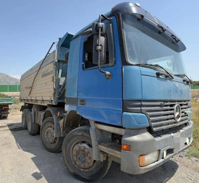 MERCEDES-BENZ Actros 4140 - Camion basculantă: Foto 1 MERCEDES-BENZ Actros 4140 - Camion basculantă: Foto 1