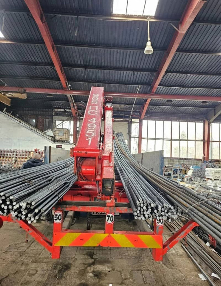 Scania 93 Carne - Camion cu macara: Foto 5 Scania 93 Carne - Camion cu macara: Foto 5