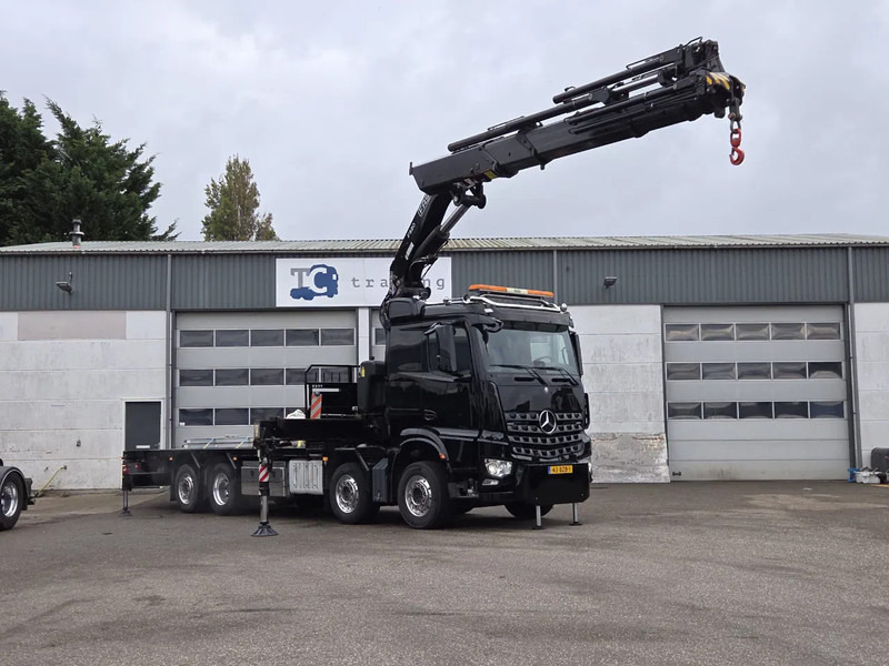 Mercedes-Benz Arocs 8x2 4 Fassi 82TM 2017 euro 6 - Camion cu macara: Foto 1 Mercedes-Benz Arocs 8x2 4 Fassi 82TM 2017 euro 6 - Camion cu macara: Foto 1
