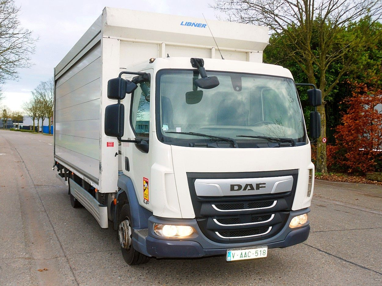 DAF LF 12.210 GETRANKEWAGEN / KLIMA - Camion pentru transportul băuturilor: Foto 4 DAF LF 12.210 GETRANKEWAGEN / KLIMA - Camion pentru transportul băuturilor: Foto 4