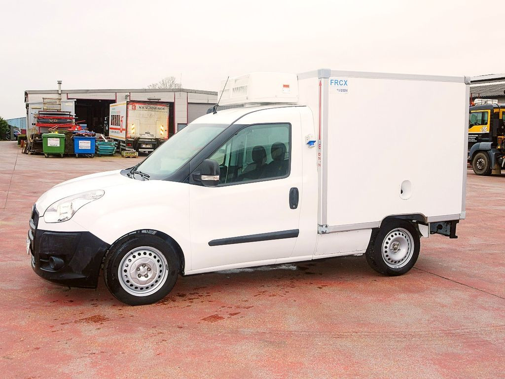 Fiat 1.3 DOBLO KUHLKOFFER RELEC FROD TR22 -20C - Autoutilitară frigorifica: Foto 4 Fiat 1.3 DOBLO KUHLKOFFER RELEC FROD TR22 -20C - Autoutilitară frigorifica: Foto 4