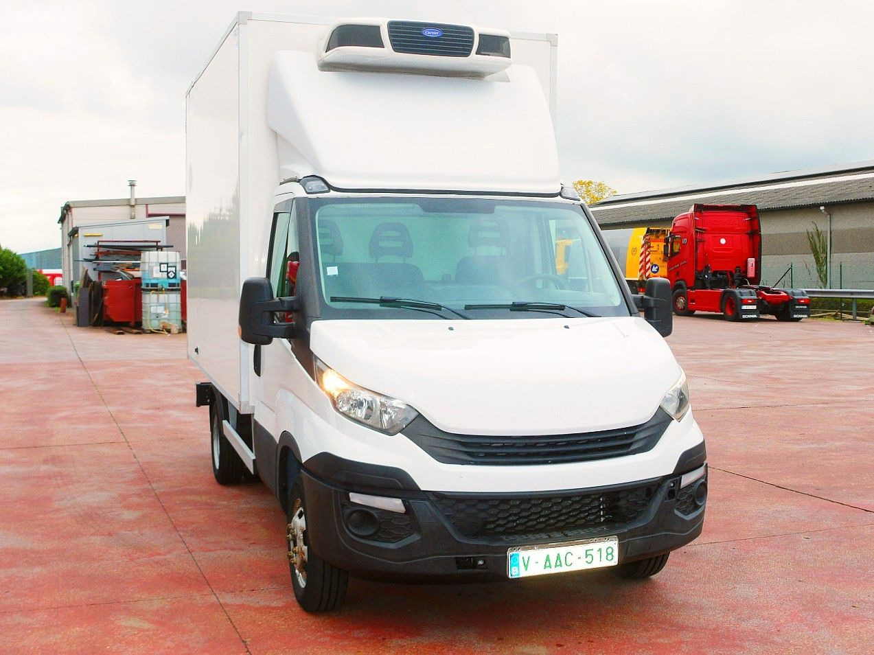 Iveco 35C16 DAILY FLEISH BAHNEN + HACKEN CARRIER PULSR - Autoutilitară frigorifica: Foto 1 Iveco 35C16 DAILY FLEISH BAHNEN + HACKEN CARRIER PULSR - Autoutilitară frigorifica: Foto 1