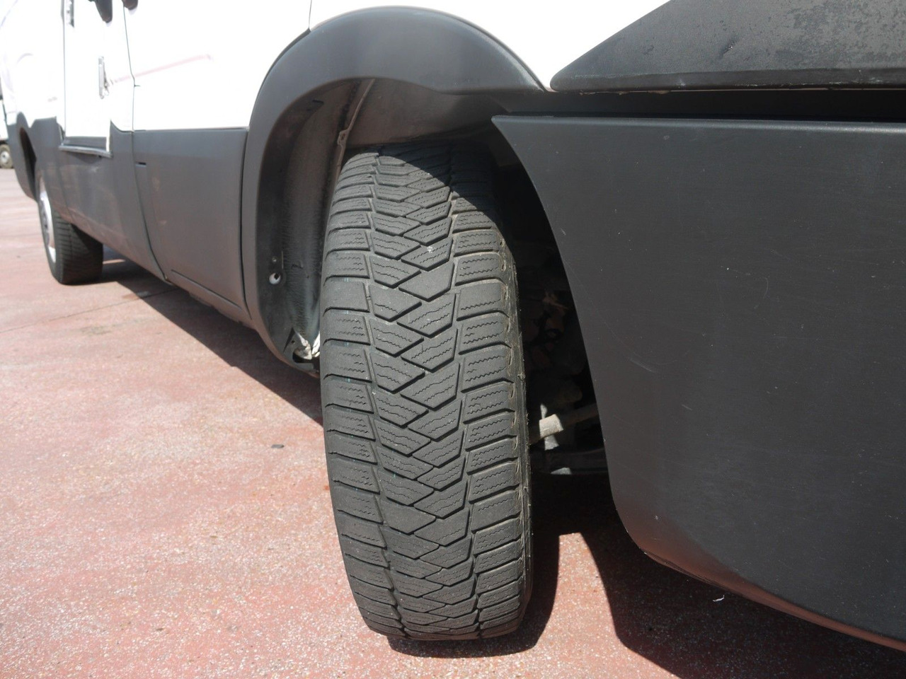 Autoutilitară frigorifica Iveco 35S13 DAILY KUHLKASTENWAGEN THERMOKING V300 MULT: Foto 18