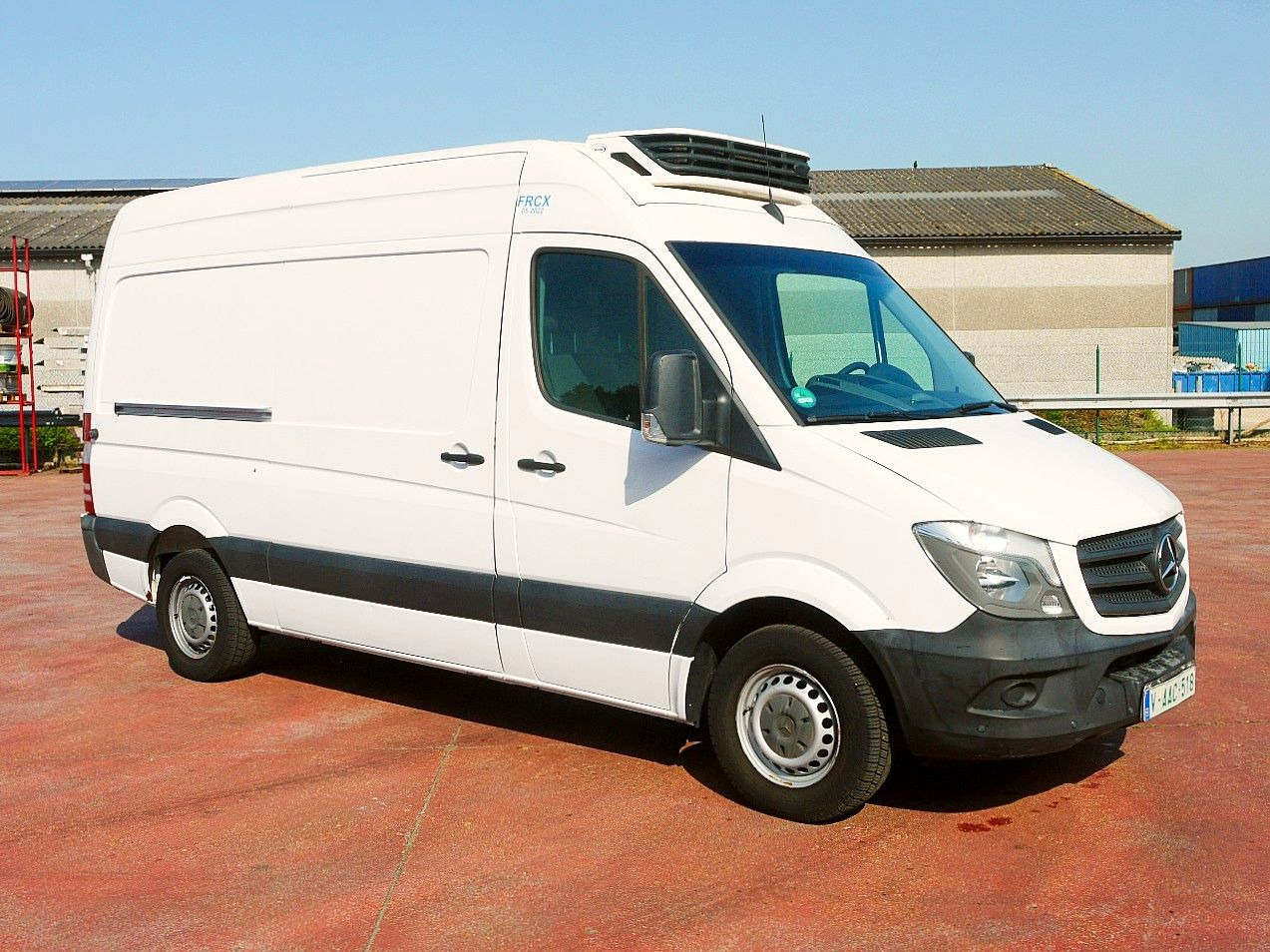 Mercedes-Benz 313 SPRINTER KUHLKASTENWAGEN CARRIER XARIOS -20C - Autoutilitară frigorifica: Foto 2 Mercedes-Benz 313 SPRINTER KUHLKASTENWAGEN CARRIER XARIOS -20C - Autoutilitară frigorifica: Foto 2