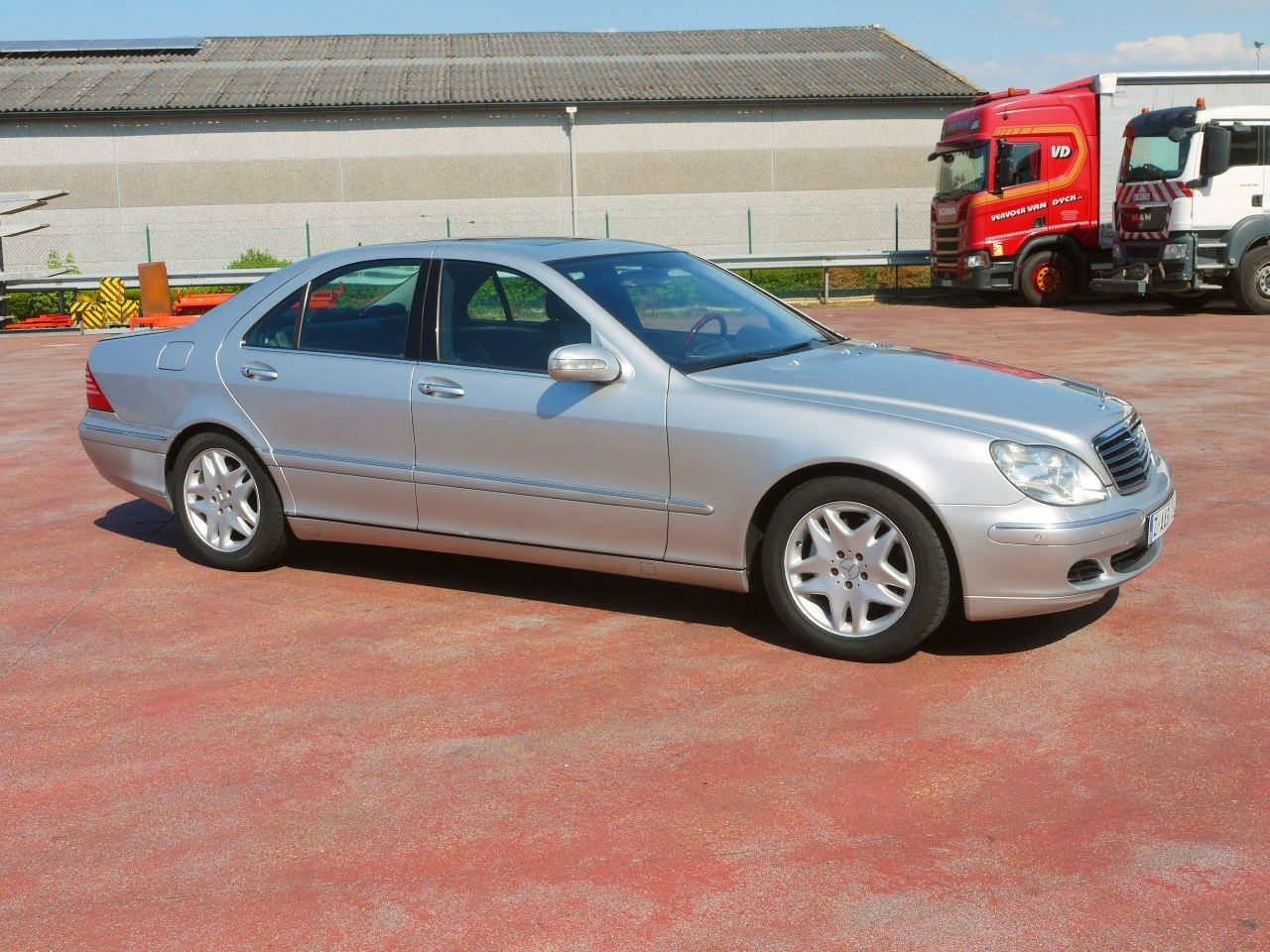Mercedes-Benz COMAND Bi-XENON SCHIEBEDACH SOFTCLOSE ... - Berlină/ Sedan: Foto 3 Mercedes-Benz COMAND Bi-XENON SCHIEBEDACH SOFTCLOSE ... - Berlină/ Sedan: Foto 3