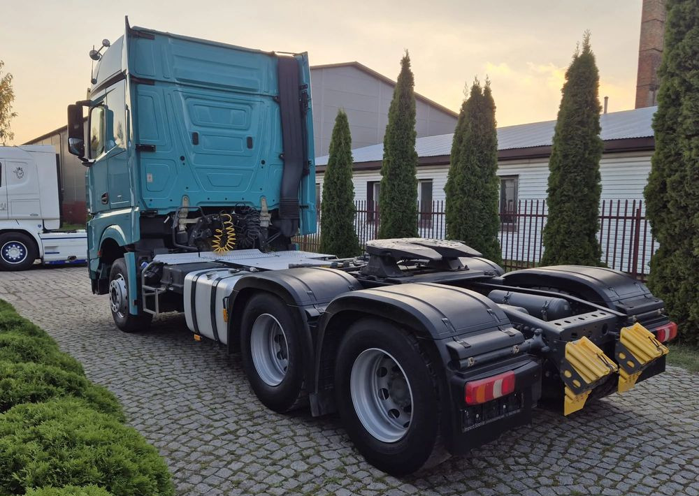 Mercedes-Benz AROCS - Cap tractor: Foto 4 Mercedes-Benz AROCS - Cap tractor: Foto 4