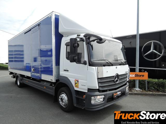 Mercedes-Benz Atego 1218 L - Camion furgon: Foto 3 Mercedes-Benz Atego 1218 L - Camion furgon: Foto 3