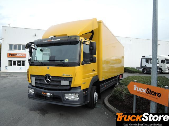 Mercedes-Benz Atego 1230 L - Camion furgon: Foto 1 Mercedes-Benz Atego 1230 L - Camion furgon: Foto 1