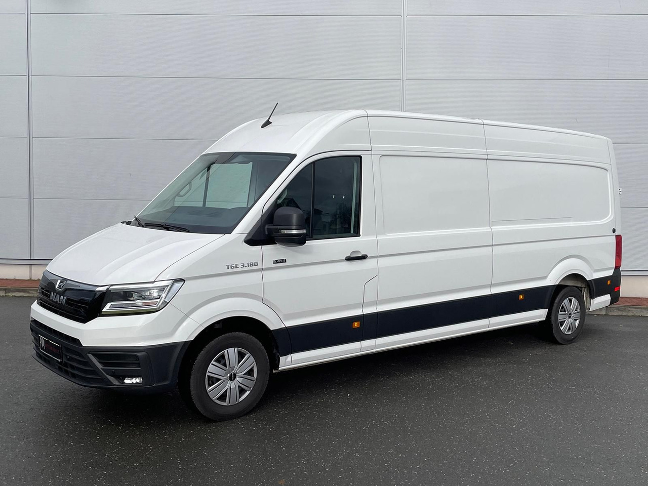 MAN TGE 3.180 L4H3 Kasten 4x4 LED TEMPOMAT DIFF AHK - Autoutilitară: Foto 1 MAN TGE 3.180 L4H3 Kasten 4x4 LED TEMPOMAT DIFF AHK - Autoutilitară: Foto 1