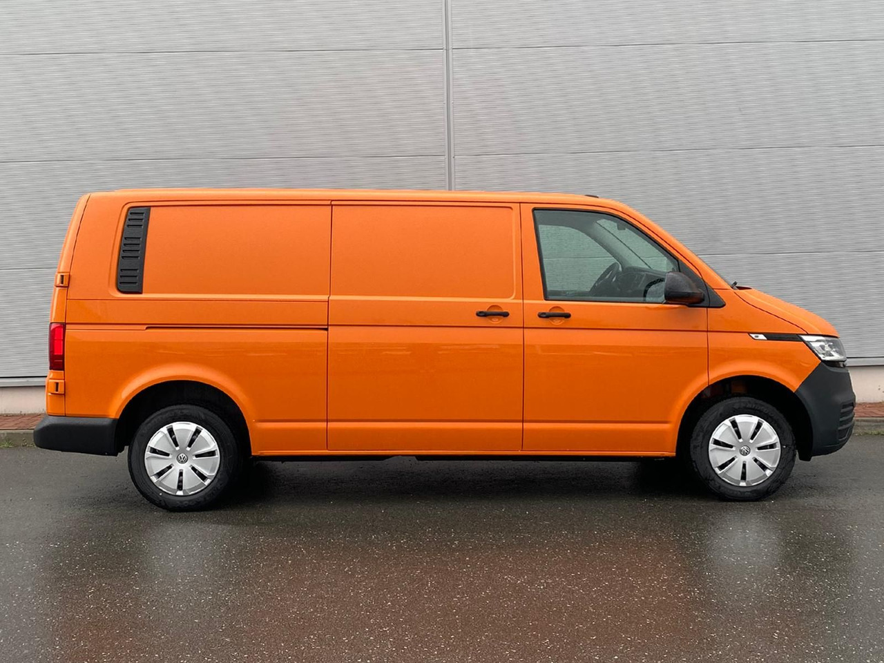 Volkswagen T6.1 Transporter Kasten lang LED PDC KLIMA SITZH - Autoutilitară: Foto 5 Volkswagen T6.1 Transporter Kasten lang LED PDC KLIMA SITZH - Autoutilitară: Foto 5