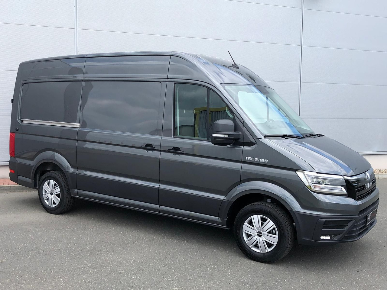 MAN TGE 3.160 L3H3 Kasten LED AHK NAVI GRA RWD SITZH - Automobil: Foto 2 MAN TGE 3.160 L3H3 Kasten LED AHK NAVI GRA RWD SITZH - Automobil: Foto 2