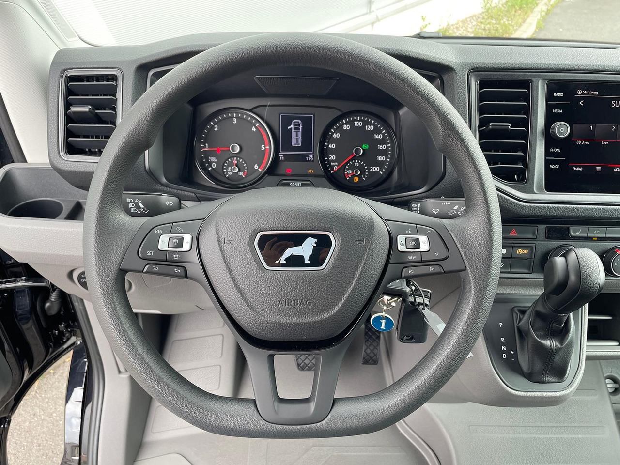 Dubă, Autoutilitară cabină dublă MAN TGE 3.160 L3H3 MIXTO RWD LED ACC RWD SHZ STANDH: Foto 15 Dubă, Autoutilitară cabină dublă MAN TGE 3.160 L3H3 MIXTO RWD LED ACC RWD SHZ STANDH: Foto 15