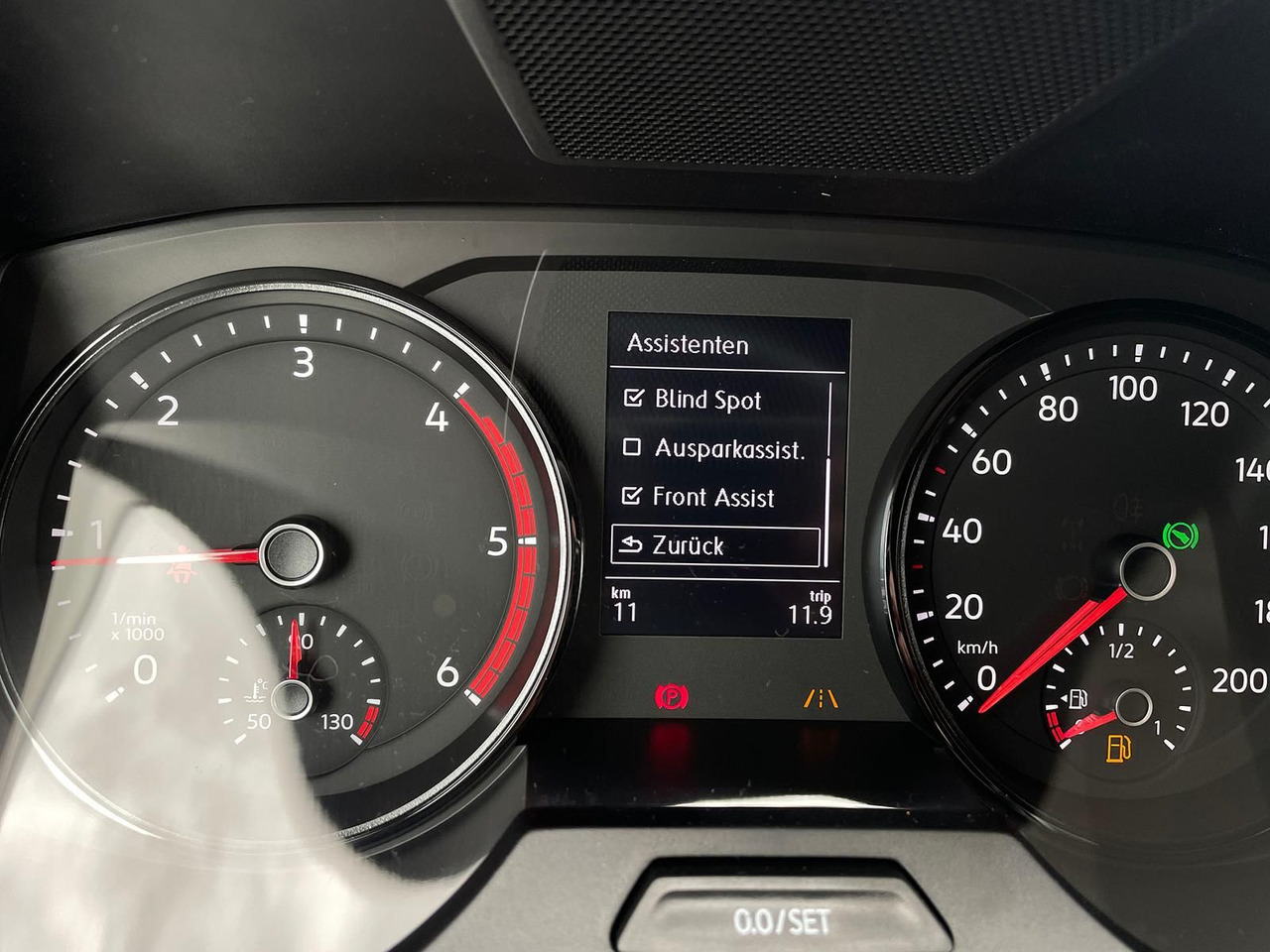 Dubă, Autoutilitară cabină dublă MAN TGE 3.160 L3H3 MIXTO RWD LED ACC RWD SHZ STANDH: Foto 19 Dubă, Autoutilitară cabină dublă MAN TGE 3.160 L3H3 MIXTO RWD LED ACC RWD SHZ STANDH: Foto 19