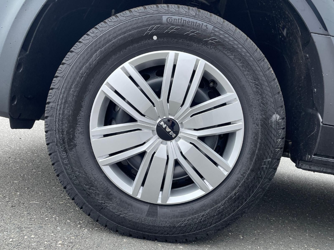 Dubă, Autoutilitară cabină dublă MAN TGE 3.160 L3H3 MIXTO RWD LED ACC RWD SHZ STANDH: Foto 36 Dubă, Autoutilitară cabină dublă MAN TGE 3.160 L3H3 MIXTO RWD LED ACC RWD SHZ STANDH: Foto 36