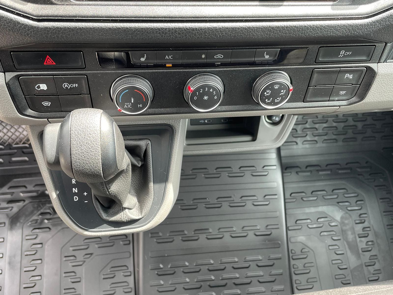 Dubă, Autoutilitară cabină dublă MAN TGE 3.160 MIXTO L4H3 LED HECK AUTOM AHK TEMP: Foto 21