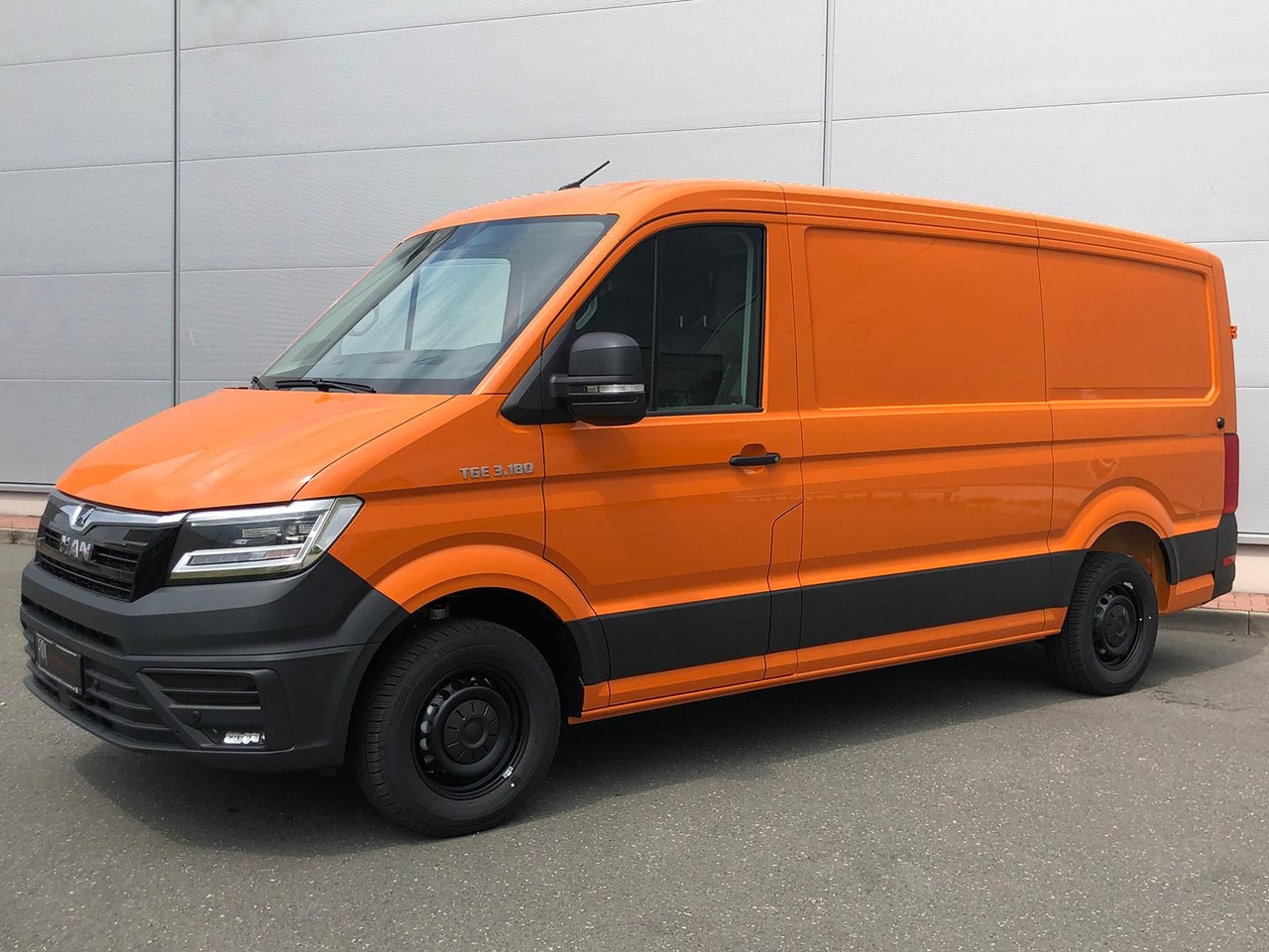 MAN TGE 3.180 Kasten L3H2 TEMPOMAT LED STANDHZ NAVI - Automobil: Foto 1 MAN TGE 3.180 Kasten L3H2 TEMPOMAT LED STANDHZ NAVI - Automobil: Foto 1