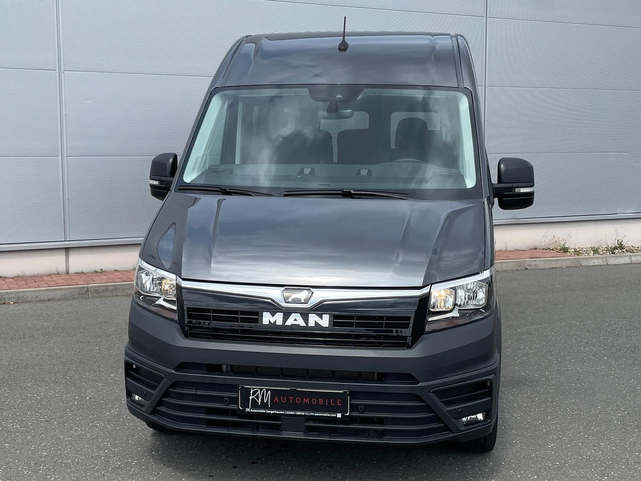 MAN TGE 3.180 Kombi L3H2 4x4 TEMPOMAT KAMERA 8-SITZE - Dubă: Foto 4 MAN TGE 3.180 Kombi L3H2 4x4 TEMPOMAT KAMERA 8-SITZE - Dubă: Foto 4