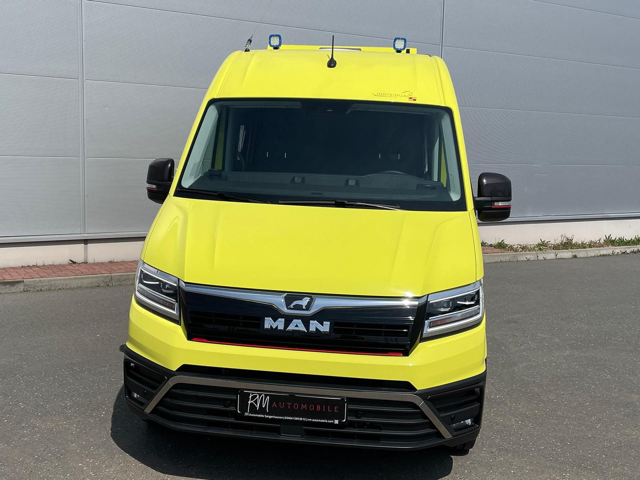 MAN TGE 3.180 L3H3 IndividualS BF3 + BEGLEITFAHRZEUG - Dubă: Foto 3 MAN TGE 3.180 L3H3 IndividualS BF3 + BEGLEITFAHRZEUG - Dubă: Foto 3