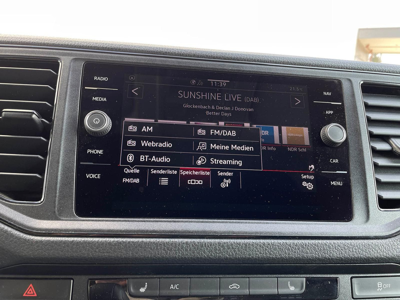 Dubă, Autoutilitară cabină dublă MAN TGE 3.180 L4H3 MIXTO 4x4 Autom LED ACC AHK: Foto 18 Dubă, Autoutilitară cabină dublă MAN TGE 3.180 L4H3 MIXTO 4x4 Autom LED ACC AHK: Foto 18