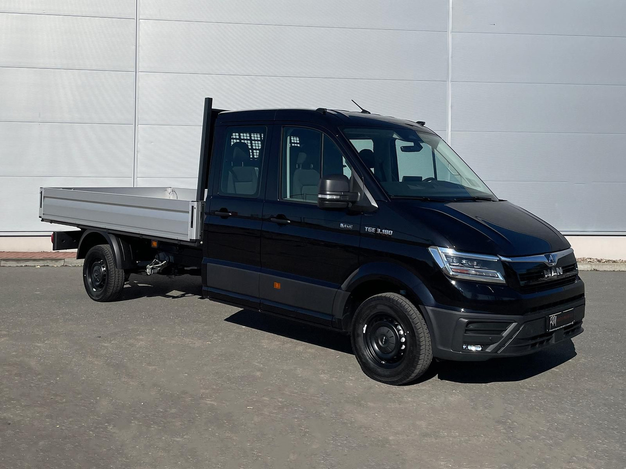 MAN TGE 3.180 Pritsche KIPPER DOKA LR 4x4 ACC LED - Autoutilitară basculantă, Autoutilitară cabină dublă: Foto 2 MAN TGE 3.180 Pritsche KIPPER DOKA LR 4x4 ACC LED - Autoutilitară basculantă, Autoutilitară cabină dublă: Foto 2
