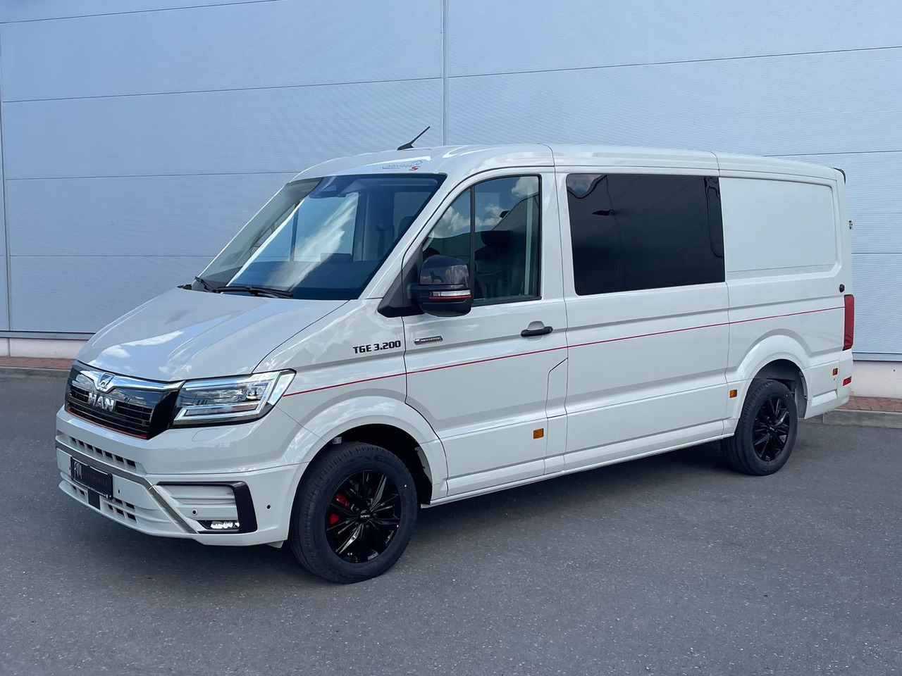MAN TGE 3.200 L3H2 MIXTO 4x4 Individual S ACC STHZ - Automobil: Foto 1 MAN TGE 3.200 L3H2 MIXTO 4x4 Individual S ACC STHZ - Automobil: Foto 1