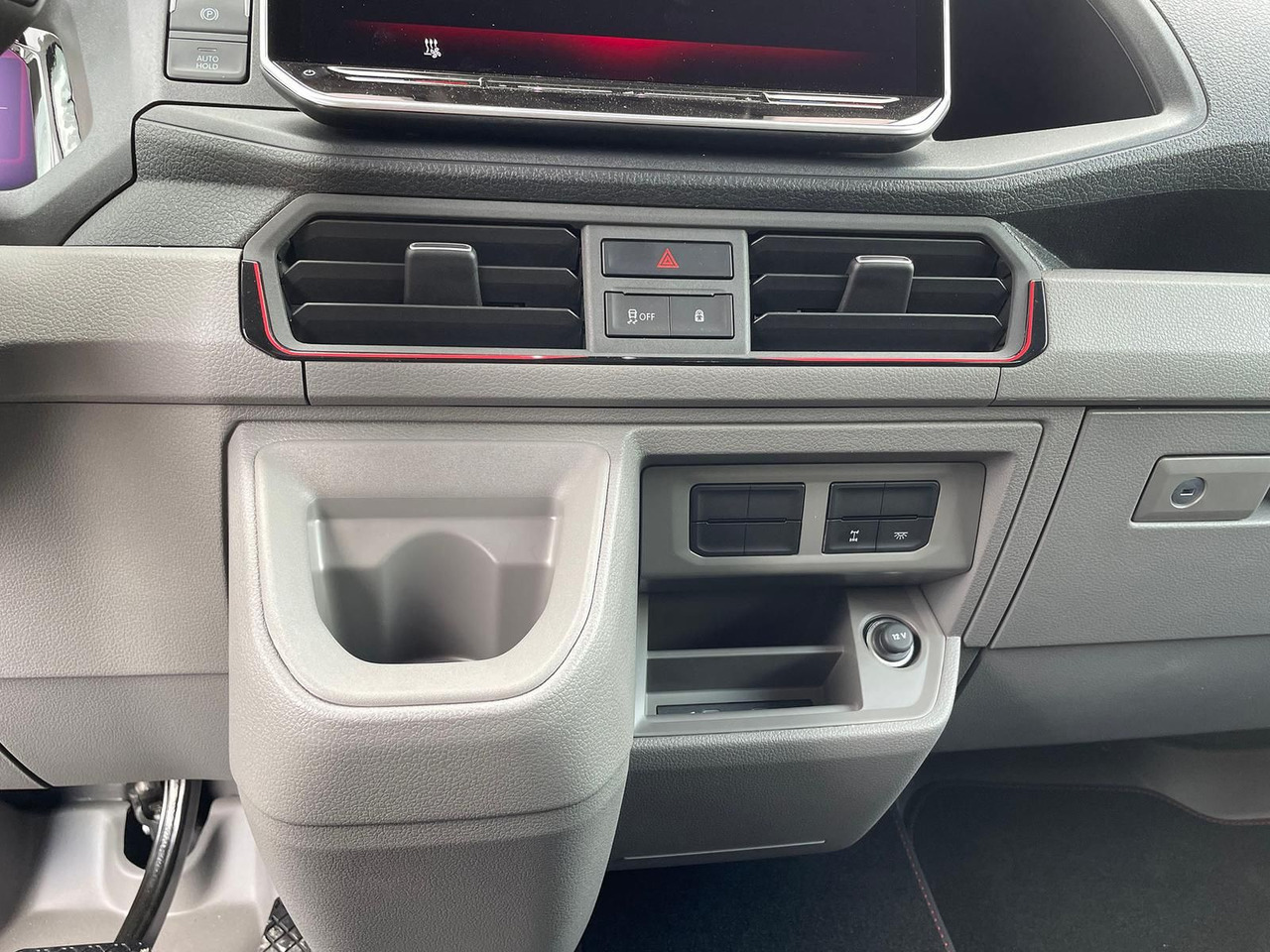 Dubă, Autoutilitară cabină dublă MAN TGE 3.200 L3H2 MIXTO 4x4 Individual S ACC STHZ: Foto 35