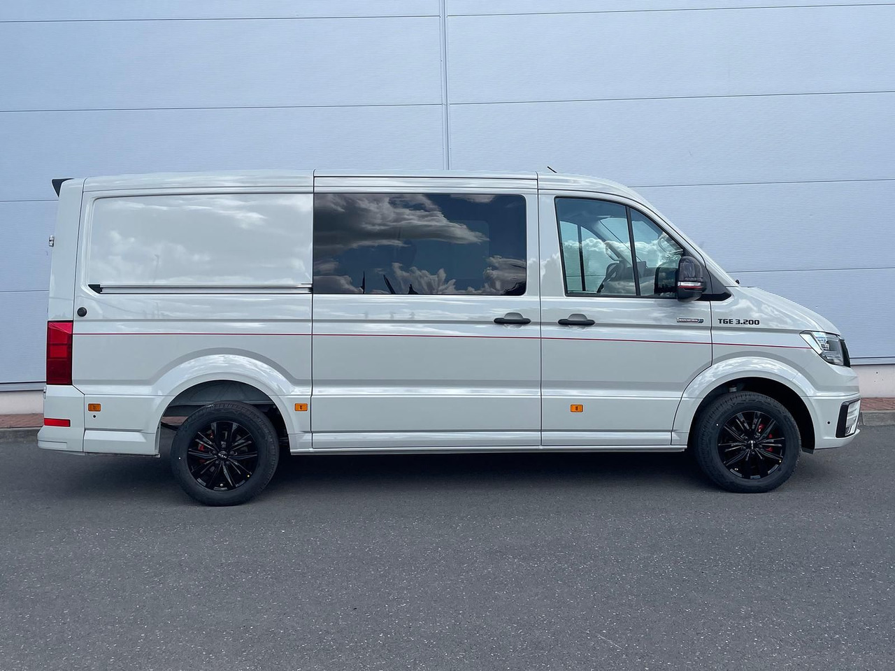 MAN TGE 3.200 L3H2 MIXTO 4x4 Individual S ACC STHZ - Automobil: Foto 5 MAN TGE 3.200 L3H2 MIXTO 4x4 Individual S ACC STHZ - Automobil: Foto 5