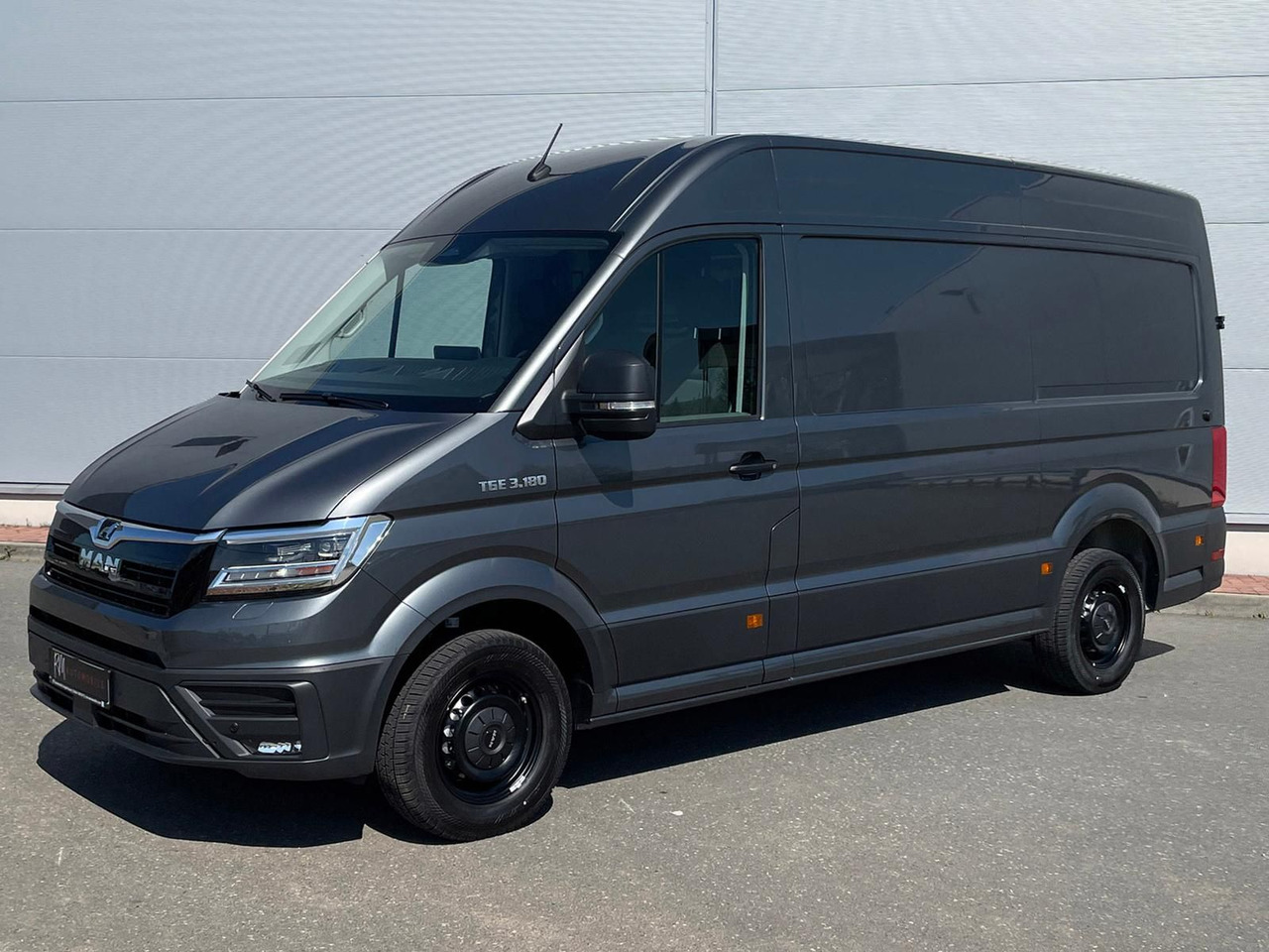 MAN TGE 3.200 L3H3 Kasten 4x4 CAMPER DREHSITZE AHK - Dubă: Foto 1 MAN TGE 3.200 L3H3 Kasten 4x4 CAMPER DREHSITZE AHK - Dubă: Foto 1