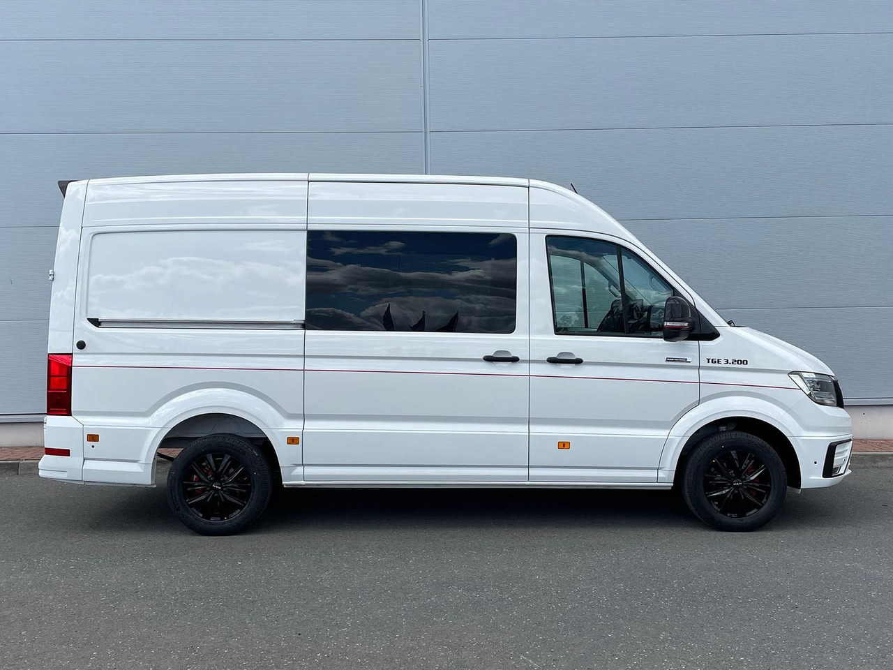 MAN TGE 3.200 L3H3 MIXTO 4x4 Individual S ACC STHZ - Automobil: Foto 5 MAN TGE 3.200 L3H3 MIXTO 4x4 Individual S ACC STHZ - Automobil: Foto 5