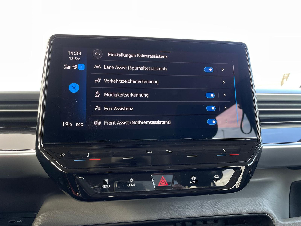 Transport persoane, Autoutilitară electrică Volkswagen ID.Buzz KW Fahrwerk LM Felgen KLIMA PDC ACC DAB: Foto 21 Transport persoane, Autoutilitară electrică Volkswagen ID.Buzz KW Fahrwerk LM Felgen KLIMA PDC ACC DAB: Foto 21