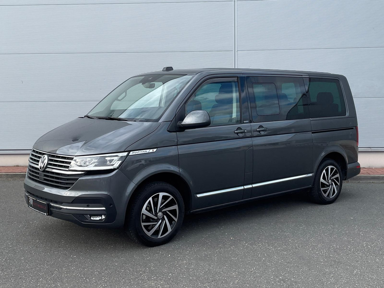 Volkswagen T6.1 Multivan Comfortline 4M ACC KAMERA SITZHZ - Microbuz, Transport persoane: Foto 1 Volkswagen T6.1 Multivan Comfortline 4M ACC KAMERA SITZHZ - Microbuz, Transport persoane: Foto 1