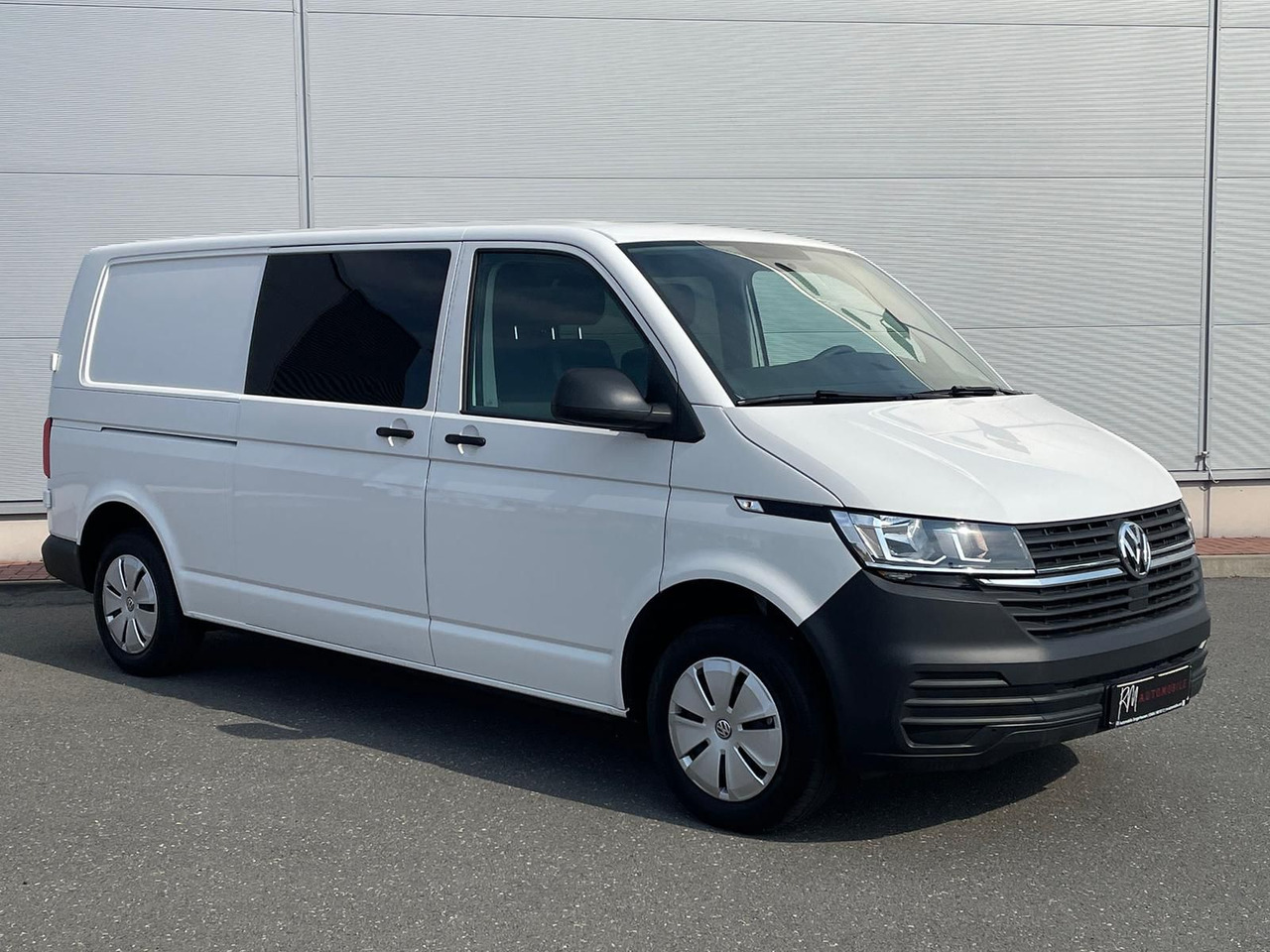 Volkswagen T6.1 Transporter MIXTO LR 2.0 TDI KLIMA PDC - Dubă, Autoutilitară cabină dublă: Foto 2 Volkswagen T6.1 Transporter MIXTO LR 2.0 TDI KLIMA PDC - Dubă, Autoutilitară cabină dublă: Foto 2