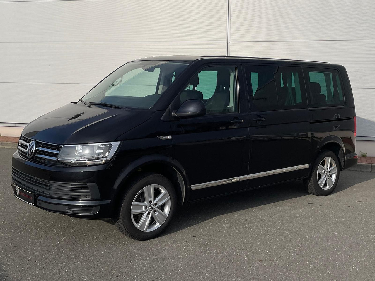 Volkswagen T6 Multivan Comfortline 4M AHK STANDHZ SITZH DAB - Transport persoane: Foto 1 Volkswagen T6 Multivan Comfortline 4M AHK STANDHZ SITZH DAB - Transport persoane: Foto 1
