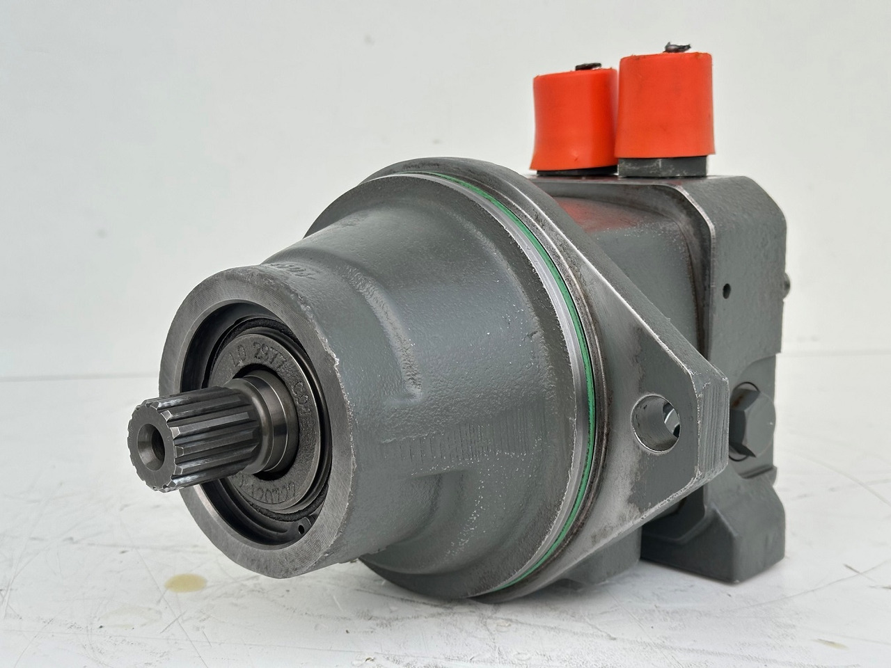 LIEBHERR Original Hydraulikeinbaumotor AT-FMF045. ID-Nr.9075181 – ID-Nr.10125043A. A309, A311, A312, A314, A316, A900, A904, A918, R313, R317, R900, R904. #A18.12.90158# - Motor hidraulic pentru Excavator: Foto 1 LIEBHERR Original Hydraulikeinbaumotor AT-FMF045. ID-Nr.9075181 – ID-Nr.10125043A. A309, A311, A312, A314, A316, A900, A904, A918, R313, R317, R900, R904. #A18.12.90158# - Motor hidraulic pentru Excavator: Foto 1