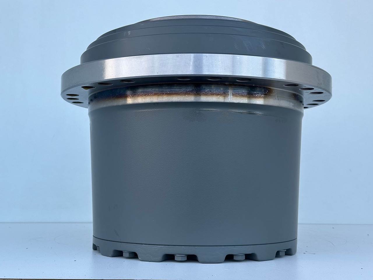 LIEBHERR Original Liebherr Fahrantrieb Typ:LPI0700 30S 0002 00 mit ID-Nr.12891035 – ID-Nr.12977341. R922-1487, R924-1677, R926 K-LC-1827, R926-1715. #12891035.545-01664# - Transmisie finală pentru Excavator pe şenile: Foto 3 LIEBHERR Original Liebherr Fahrantrieb Typ:LPI0700 30S 0002 00 mit ID-Nr.12891035 – ID-Nr.12977341. R922-1487, R924-1677, R926 K-LC-1827, R926-1715. #12891035.545-01664# - Transmisie finală pentru Excavator pe şenile: Foto 3