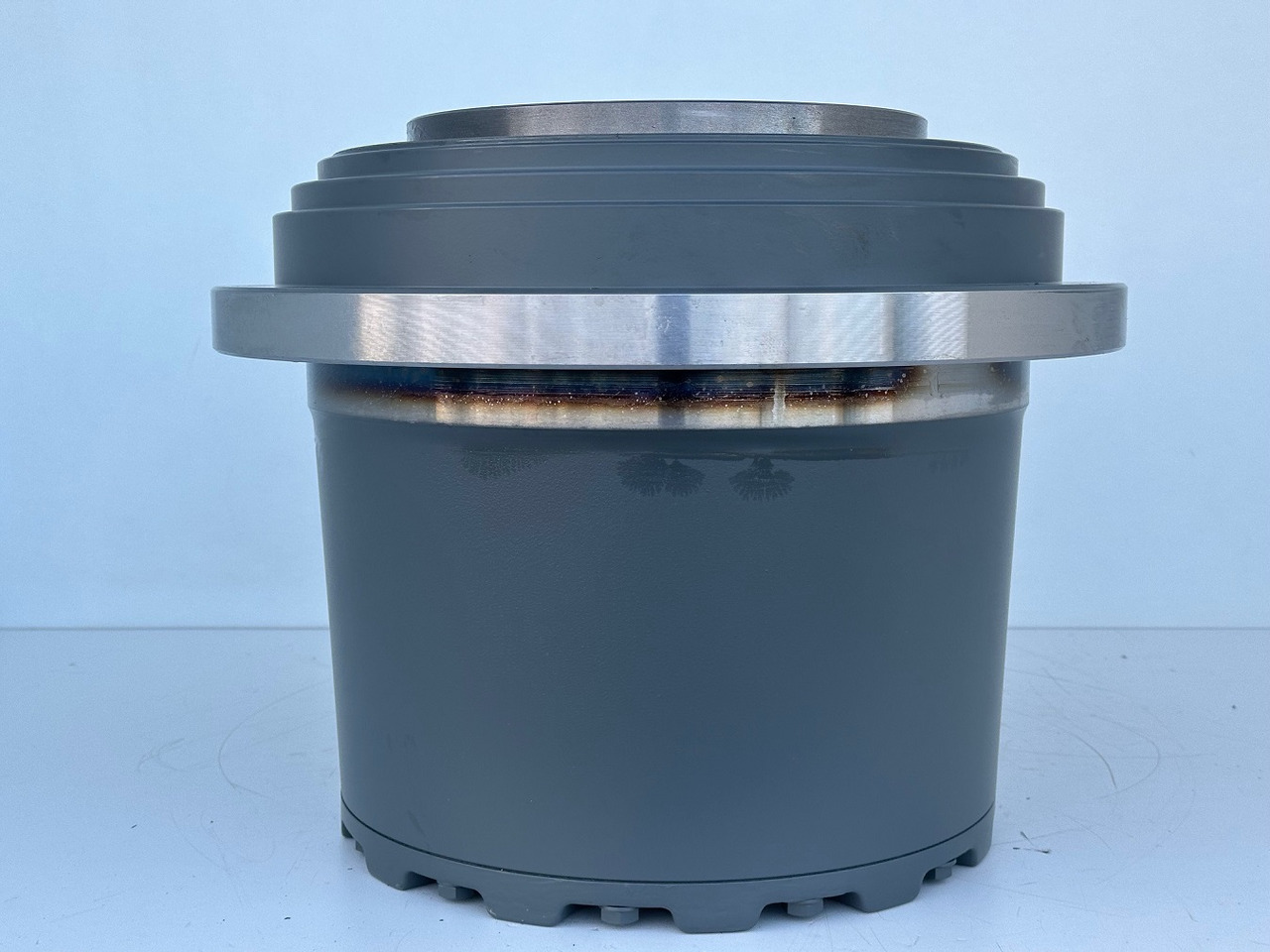 LIEBHERR Original Liebherr Fahrantrieb Typ:LPI0700 30S 0002 00 mit ID-Nr.12891035 – ID-Nr.12977341. R922-1487, R924-1677, R926 K-LC-1827, R926-1715. #12891035.545-01664# - Transmisie finală pentru Excavator pe şenile: Foto 2 LIEBHERR Original Liebherr Fahrantrieb Typ:LPI0700 30S 0002 00 mit ID-Nr.12891035 – ID-Nr.12977341. R922-1487, R924-1677, R926 K-LC-1827, R926-1715. #12891035.545-01664# - Transmisie finală pentru Excavator pe şenile: Foto 2