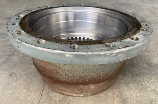 Liebherr Abtriebsglocke ID-Nr.90216077. Typ:FAT400G546. PR71605LGP, PR716LGP, PR716XL. - Transmisie finală pentru Buldozer: Foto 2 Liebherr Abtriebsglocke ID-Nr.90216077. Typ:FAT400G546. PR71605LGP, PR716LGP, PR716XL. - Transmisie finală pentru Buldozer: Foto 2