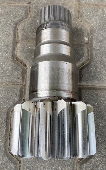 Liebherr Abtriebswelle ID-Nr.90009253 – ID-Nr.12544497. SAT250/278, SAT250/287, SAT250A300. #AB.90009253# - Reductor de rotire pentru Excavator: Foto 3 Liebherr Abtriebswelle ID-Nr.90009253 – ID-Nr.12544497. SAT250/278, SAT250/287, SAT250A300. #AB.90009253# - Reductor de rotire pentru Excavator: Foto 3