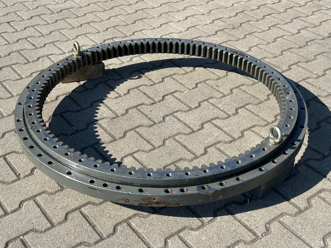 Liebherr Drehkranz - Kugeldrehverbindung Typ:KUD34VJ009-000.  ID-Nr.90213287. R914RAIL,R914COMP,R914K-S,R914K-STD,R918LC,R918NLC,R918XLC,R920K-LC,R920K-NLC.  #90213287.21155# - Rulment rotire pentru Utilaje constructii: Foto 1 Liebherr Drehkranz - Kugeldrehverbindung Typ:KUD34VJ009-000.  ID-Nr.90213287. R914RAIL,R914COMP,R914K-S,R914K-STD,R918LC,R918NLC,R918XLC,R920K-LC,R920K-NLC.  #90213287.21155# - Rulment rotire pentru Utilaje constructii: Foto 1