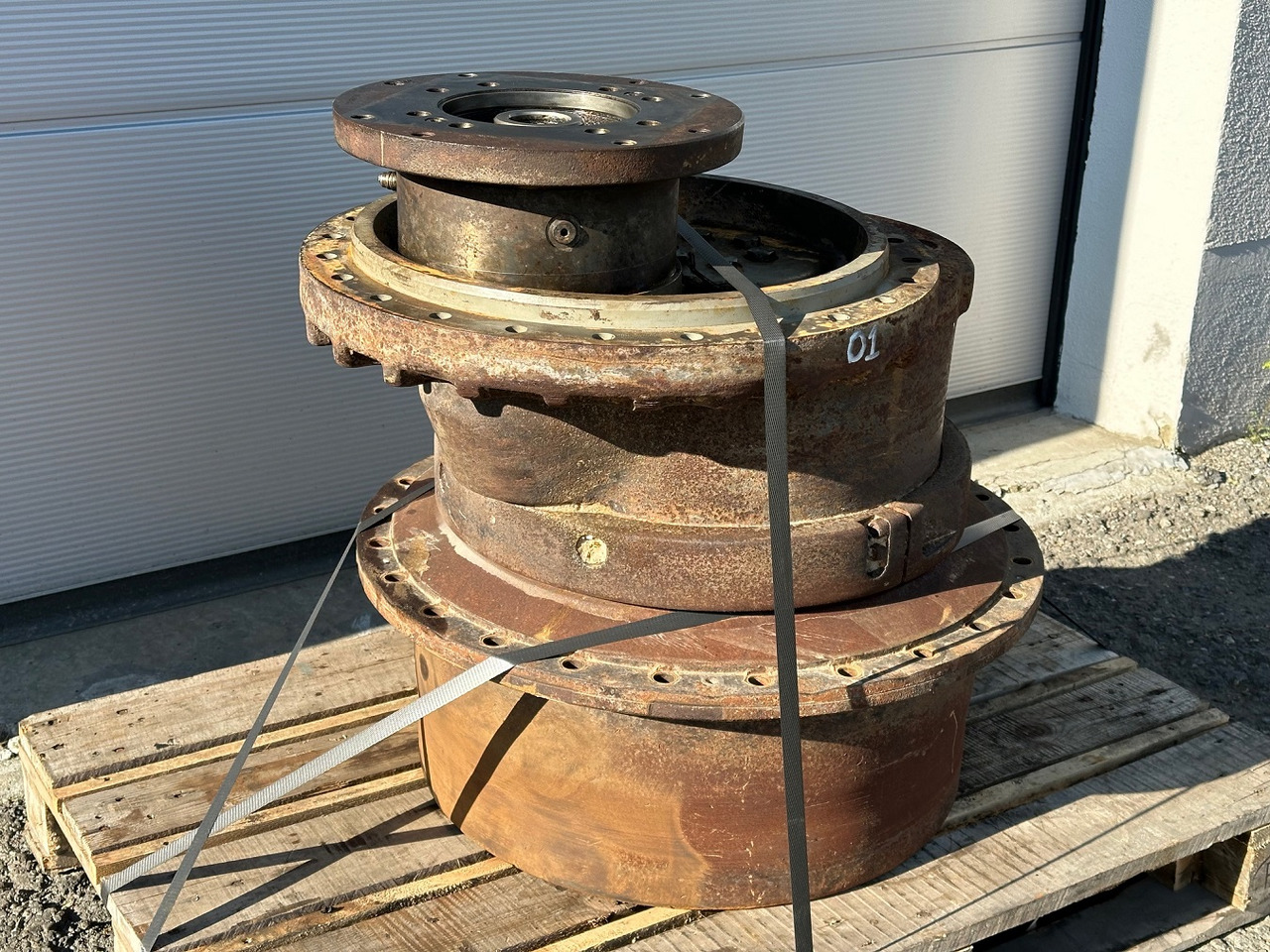 Liebherr Fahrantrieb FAT450E510. ID-Nr.970351501 - ID-Nr.90025195 - ID-Nr.90203584. LR634-992, LU755D-999, O634-992, PR734-4L-1481,PR734-4XL-1659. #10739.01# - Transmisie finală pentru Buldozer: Foto 4 Liebherr Fahrantrieb FAT450E510. ID-Nr.970351501 - ID-Nr.90025195 - ID-Nr.90203584. LR634-992, LU755D-999, O634-992, PR734-4L-1481,PR734-4XL-1659. #10739.01# - Transmisie finală pentru Buldozer: Foto 4